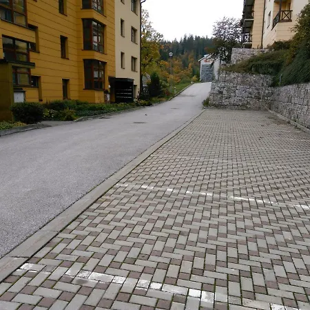 Apartman Maruska Janske Lazne Exterior photo